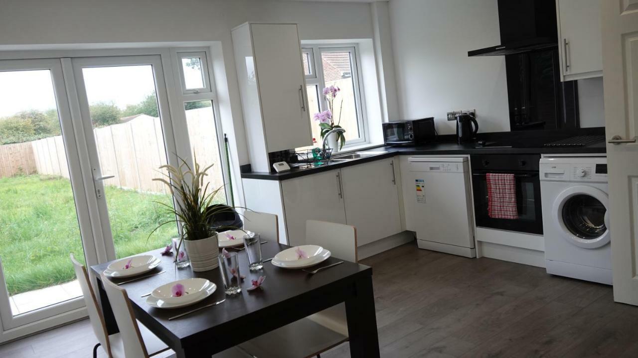 The Hatton Rooms Harlington  Extérieur photo