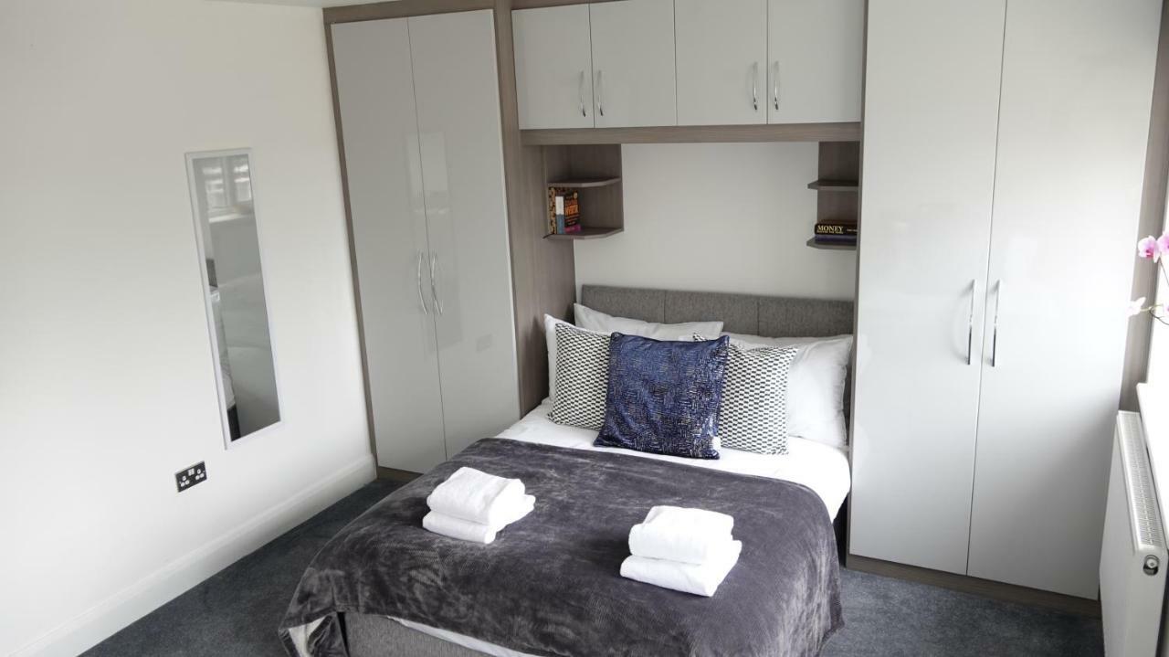 The Hatton Rooms Harlington  Extérieur photo